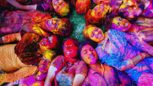 holi colours