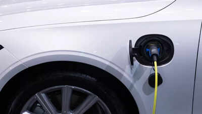 how to maintain your electric car for long term use simple tips