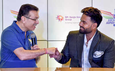 kolkata lucknow super giants lsg owner sanjiv goenka with lsg captain for the