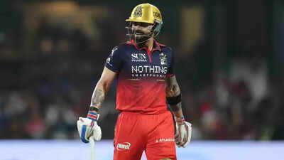 1776301860 virat kohli