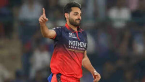 1777632701 bhuvneshwar kumar